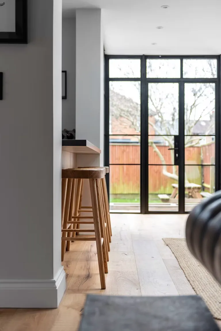 Isleworth / Let there be light - View 3